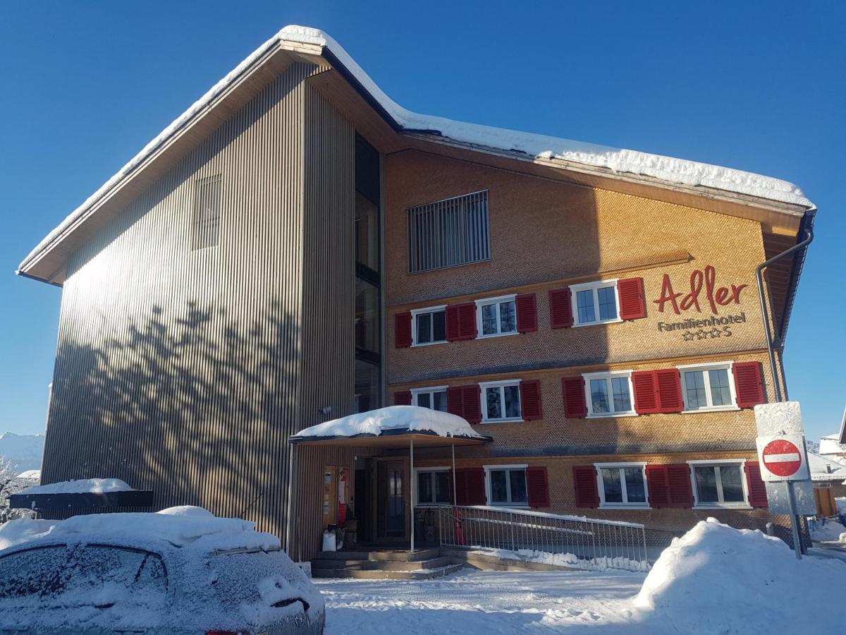לינגנאו Familienhotel Adler מראה חיצוני תמונה