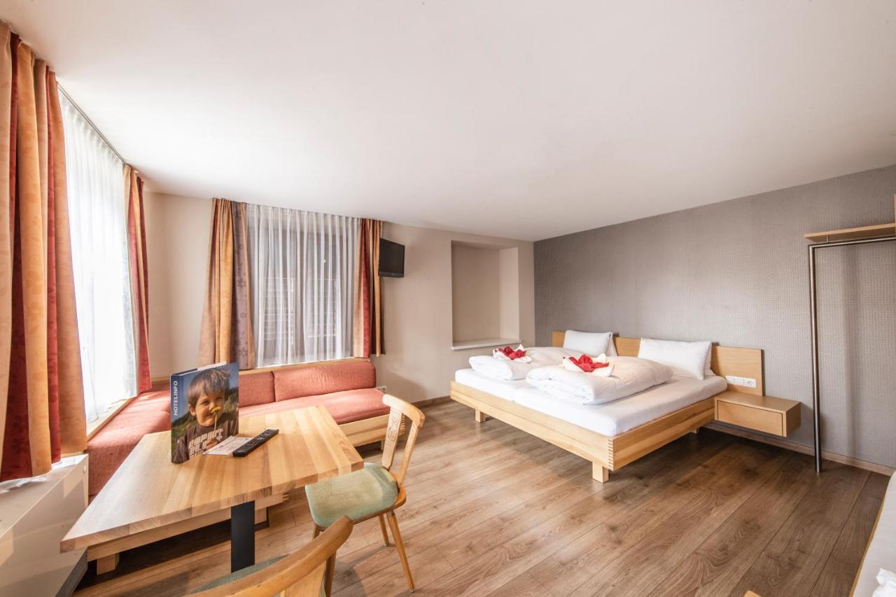 לינגנאו Familienhotel Adler מראה חיצוני תמונה