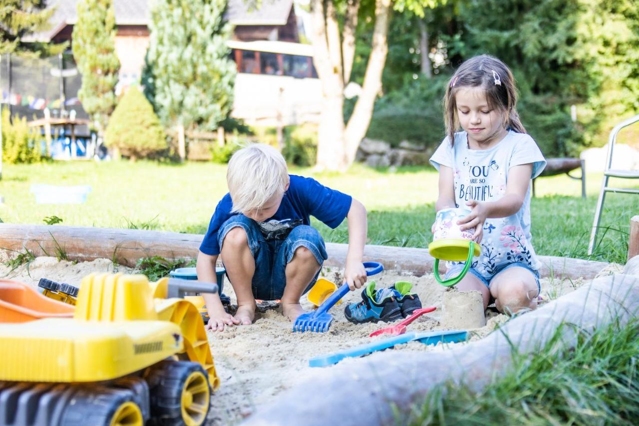 לינגנאו Familienhotel Adler מראה חיצוני תמונה