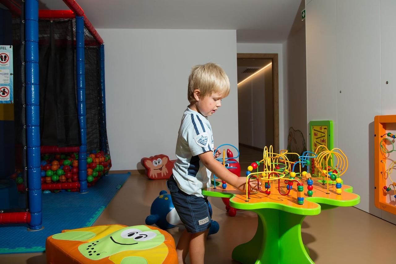 לינגנאו Familienhotel Adler מראה חיצוני תמונה
